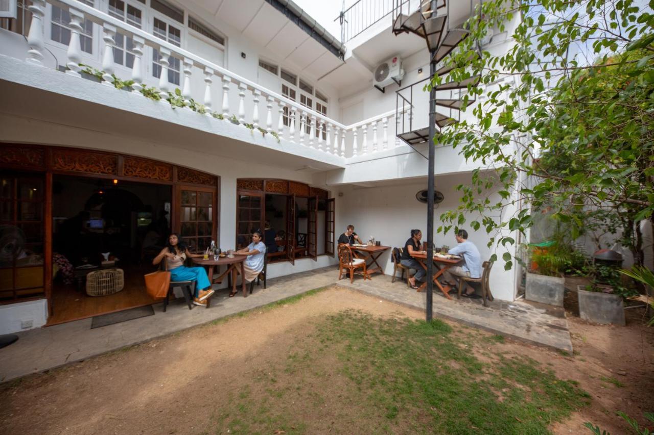 مبيت وإفطار كولمبو Srilax المظهر الخارجي الصورة